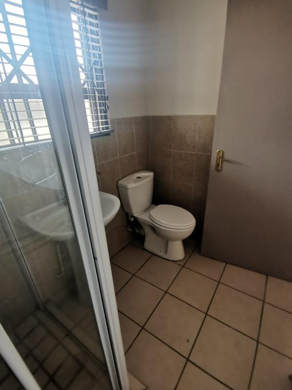 To Let 1 Bedroom Property for Rent in Bult West North West